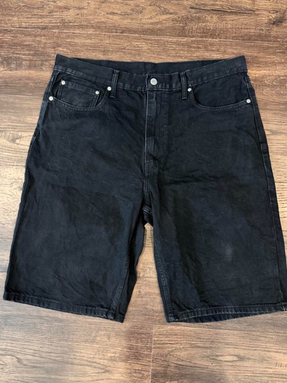 Vintage Levi's 469 Black Denim Jorts Baggy Skater Shorts Sz 38 Y2K Streetwear